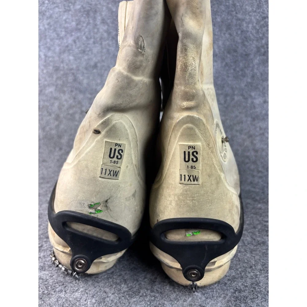 Vintage US Military Mickey Mouse Boots Mens 11XW White Extreme Cold Weather